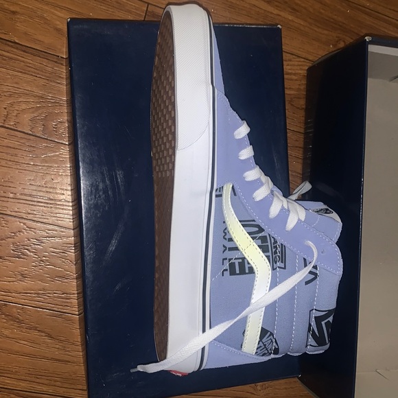 Vans Sk8-Hi sky blue with graphics. US MEN 10.0 NEW - Picture 1 of 7